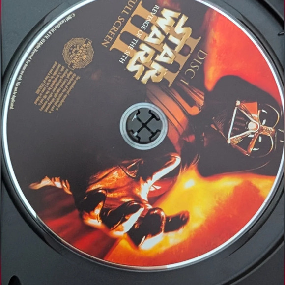 Star Wars III Revenge Of The Sith DVD Full Screen (EUC) - Picture 3 of 4
